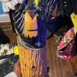 Chainsaw carving bear