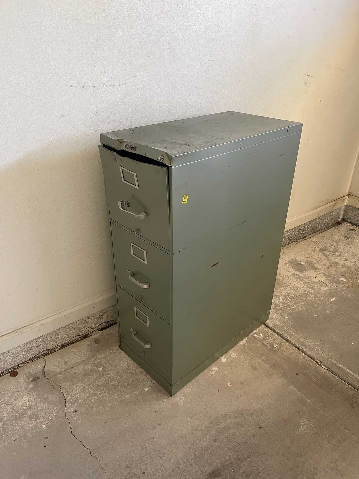 McDowell-Craig NORWALK vintage Steel Filing Cabinet 3 Drawers