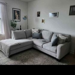 Raymour & Flanigan Arlo -Like New! Sofa Couch