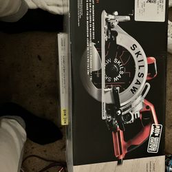 SKIL 15-Amp 7-1/4-in Worm Drive  Circular Saw
