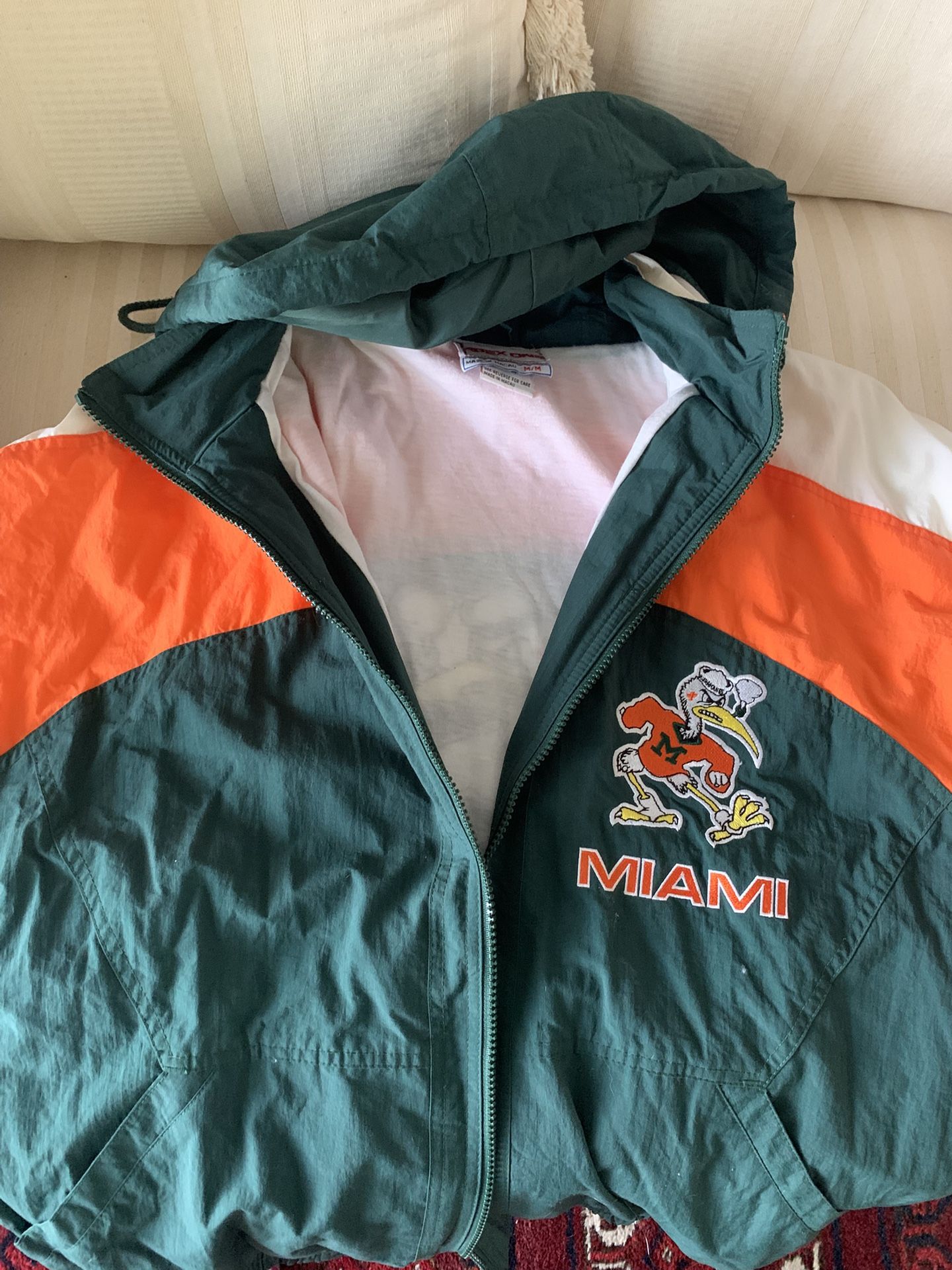 UM zip up Jacket with detachable hood