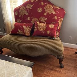 Formal  Couches For Sale  Red Armani  Love Seat Perfect Condition And Two Love Seats Formal Oak Perfect Condition 