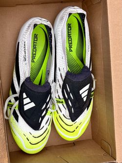Adidas Predator Elite FG Cleats size 8