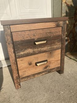 Wayfair Nightstand/end Table