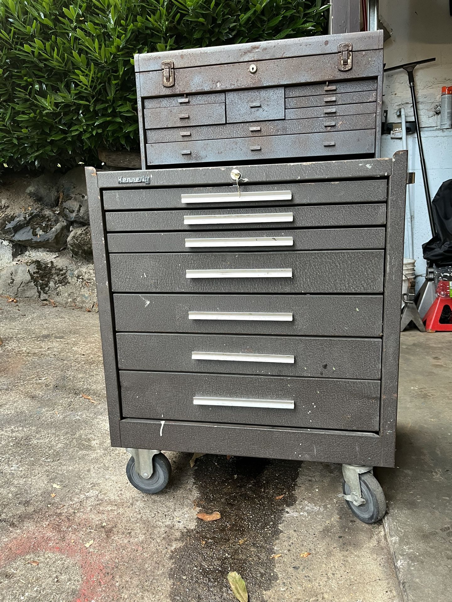 TOOLBOX KENNEDY WITH KEY