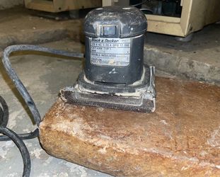 Black & Decker 1/4 Sheet Palm Sander (Model 4008) - Works Great