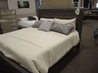 Vaughn Bassett Vista King Sleigh Bed - Charcoal | Headboard