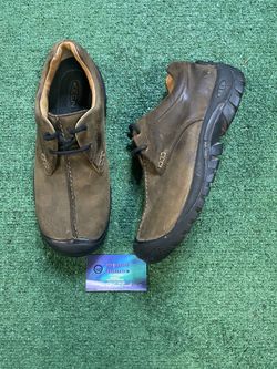 KEEN Boston III brown size 9men/10.5women