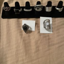Lot Of 8 Rings Perfect Gift