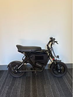 Voromotors EMoVE v2 Roadrunner in black