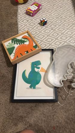 Dino decor