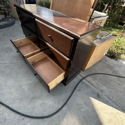 6 Drawer Dresser Chest With Mirror