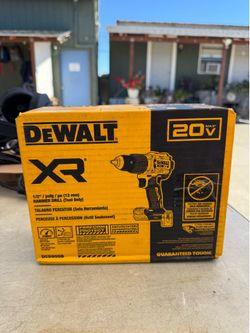 Brand New!! DeWalt 20V XR Brushless Cordless 1/2 in. Hammer Drill (Tool-Only)