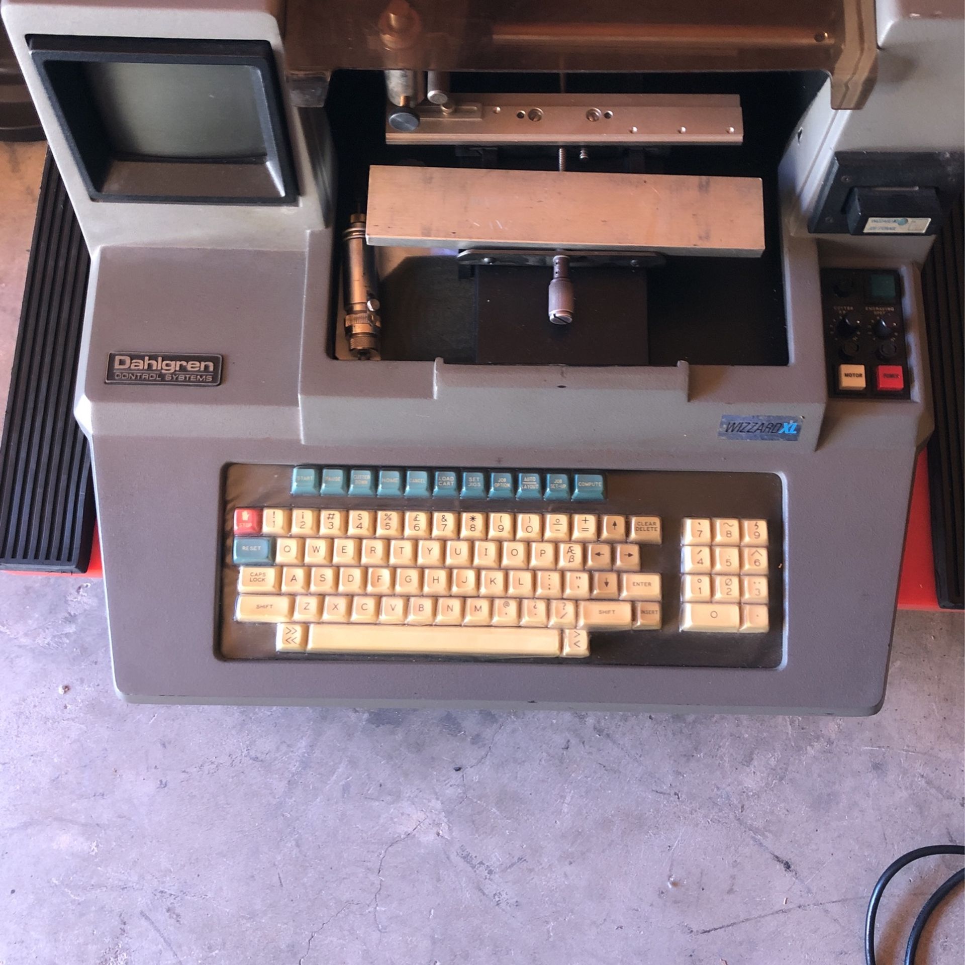 Engraving Machine