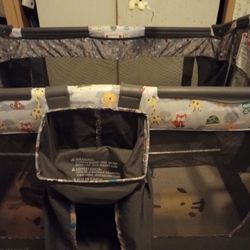 Baby Trend Tanzania Unisex Play Yard 