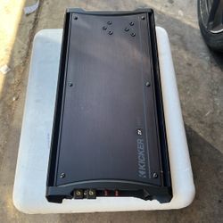 290$ Like New Amplifier Kicker ZX 650x4 