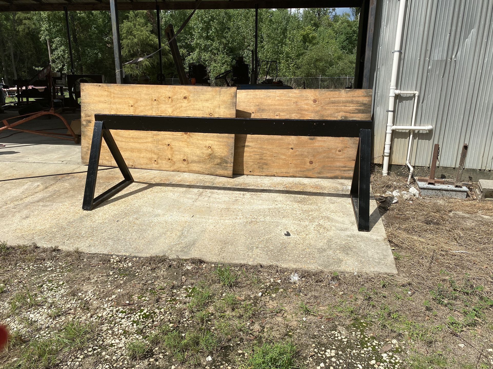 Metal Outboard Motor Racks/ Metal Sawhorses