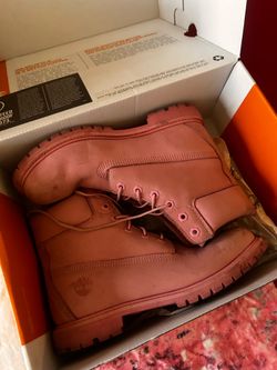 Used Pink Timberlands Size 9.5 Women