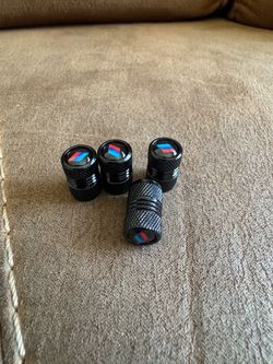 BMW tire caps