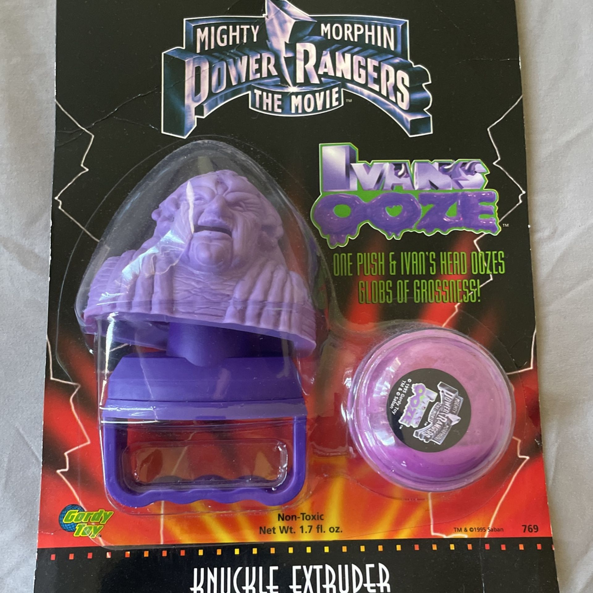 Power Ranger Vintage Ivan Ooze Knuckle Extruded