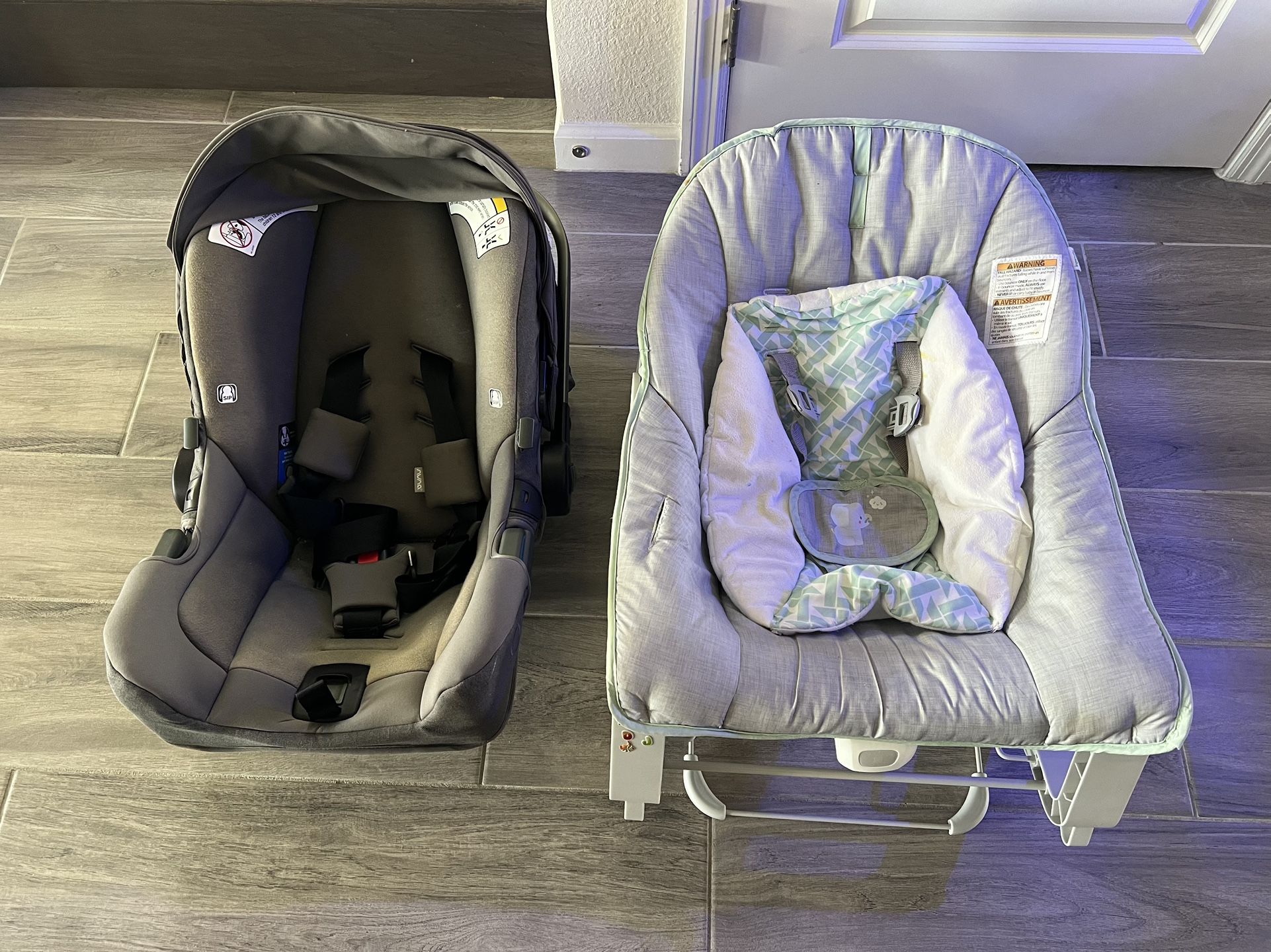 Nuna Baby Car Seat and Chair