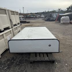 Comercial Camper Shell 