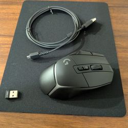 Logitech G502 x Lightspeed Wireless Optical Gaming Mouse with Hero 25K Sensor