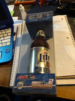 Rusty Wallace #2. Car and bottle