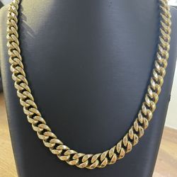 10K Yellow Gold Hollow Chain 50.1DWT/ 77.9