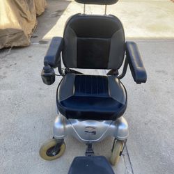 Electric wheelchair low hours needs battery replaced