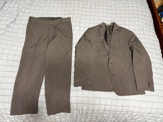 Boys Van Heusan Size 10 Husky Suit