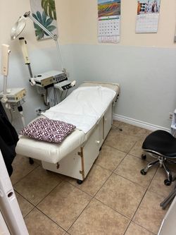Nail salon items