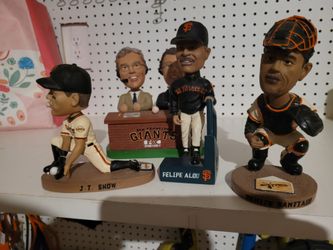 Bobble heads