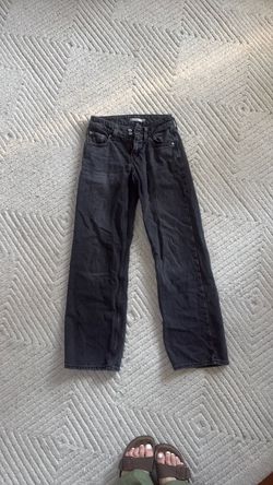 Hollister jeans and 1 pair of Levi’s