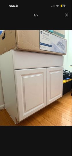 Bathroom cabinet