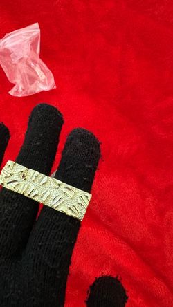 Gold-Tone Nugget Style Ring