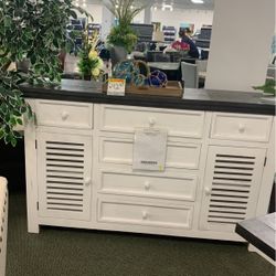 Buffet Console