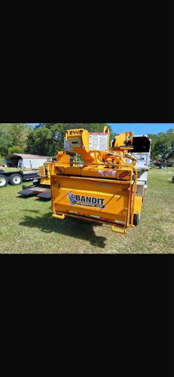 2018  Bandit Intimidator 15XP wood chipper