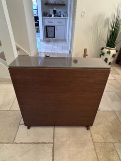 Collapsible Buffet Table