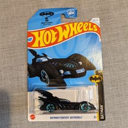 HOT WHEELS TREASURE HUNT BATMAN FOREVER BATMOBILE

