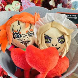 📌PLEASE READ DESCRIPTION “ Chucky & Bride Bouquet $45 FIRM”FIRME”