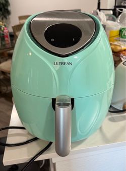 Ultrean 6qt air fryer with accessories