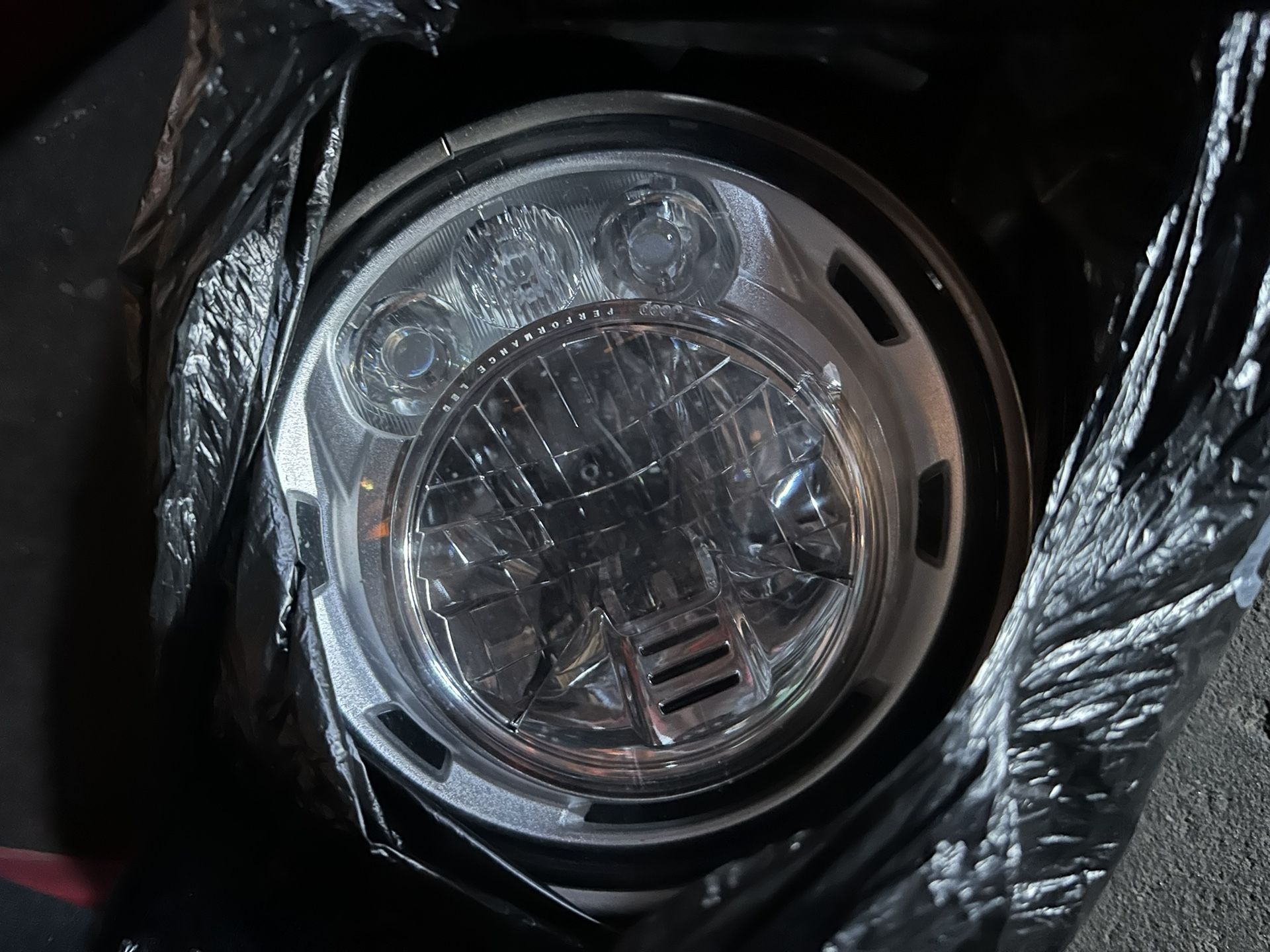 2017 Jeep Wrangler Rubicon Head Lamps 