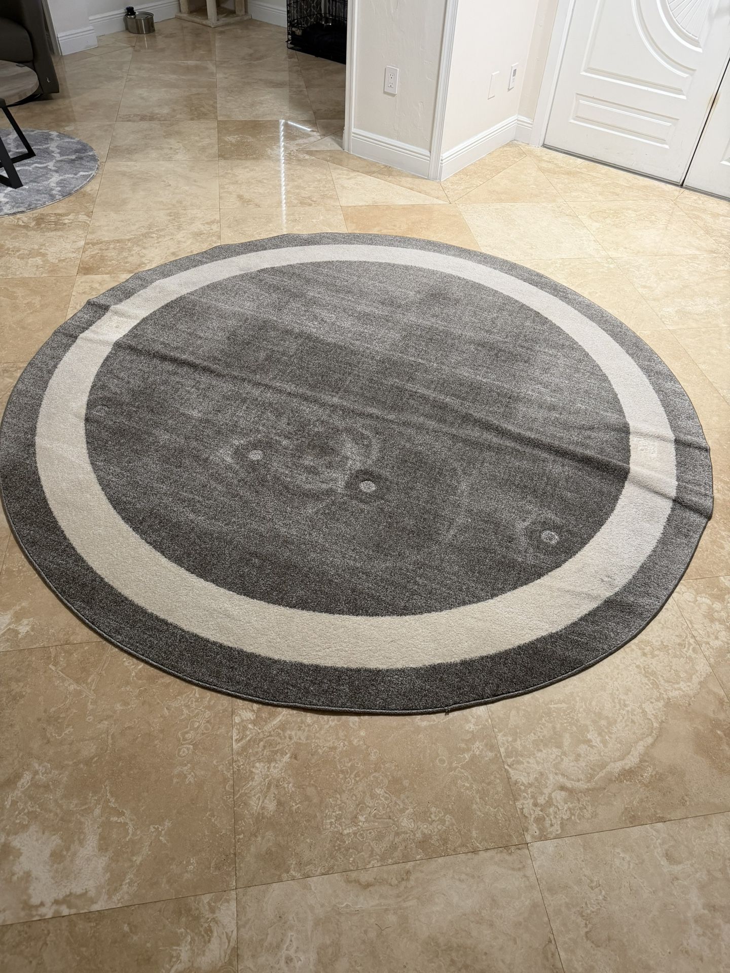 Loft Collection 8’x8’ Round Rug