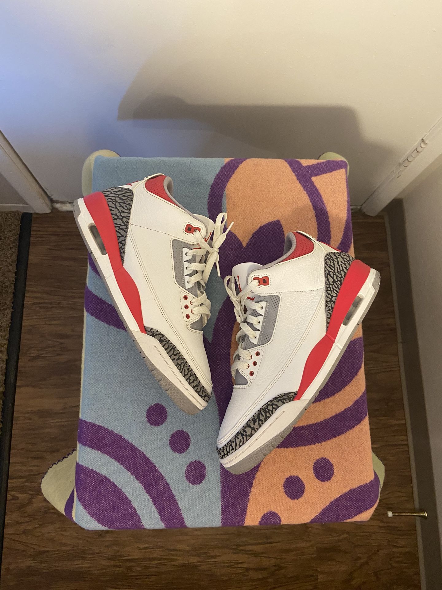 Jordan 3 Retro Fire Red Men’s 10.5 Used