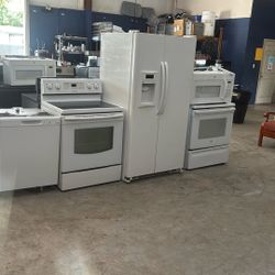 $749 white Appliance kitchen package