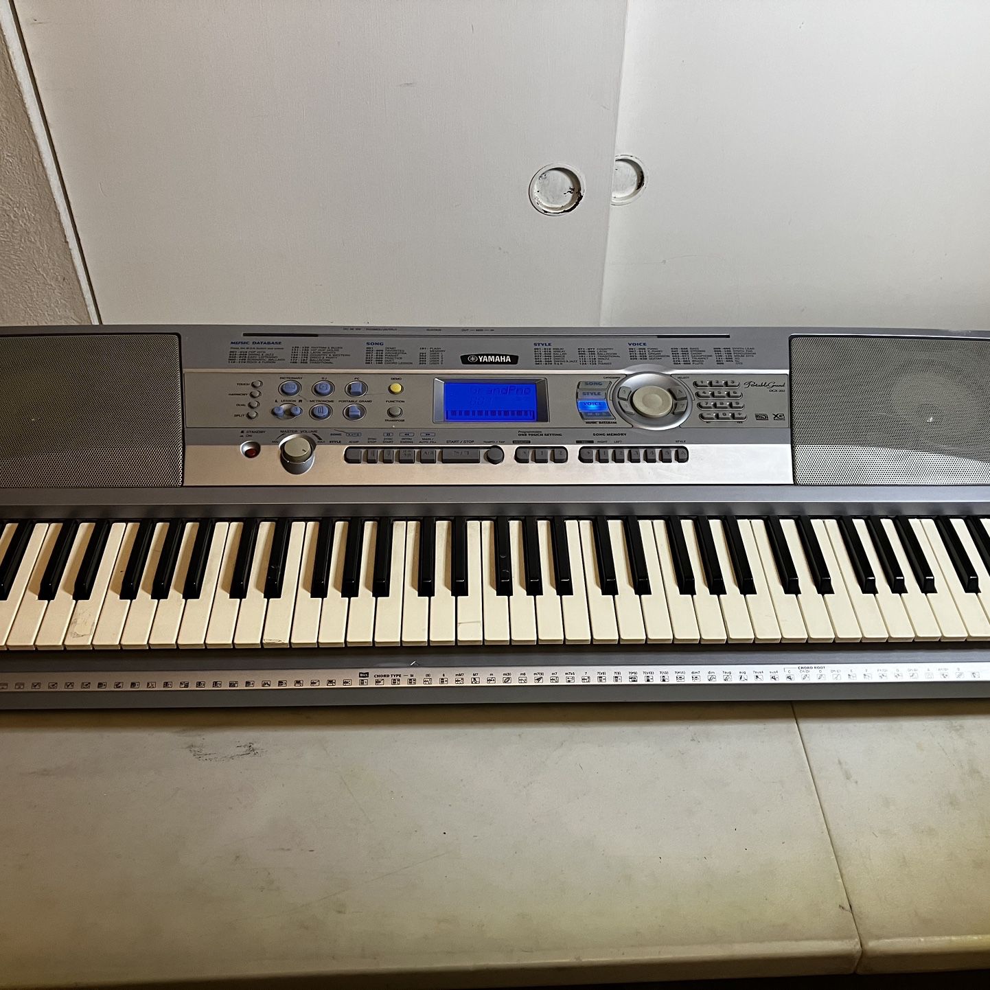 Yamaha Portable Grand DGX-202 Keyboard Piano w/ Stand - Power Supply   Good condition, as pictured, has power cord included but can run on batteries t