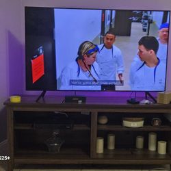 55" Samsung Smart Tv