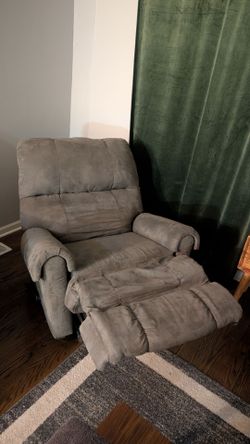 Gray recliner sofa chair