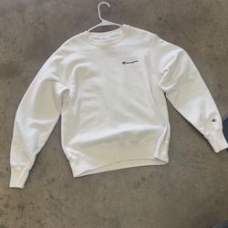 White Champion Sweater 